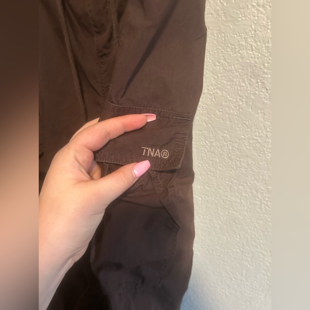Aritzia tna brown cargo pants - Picture 6 of 10